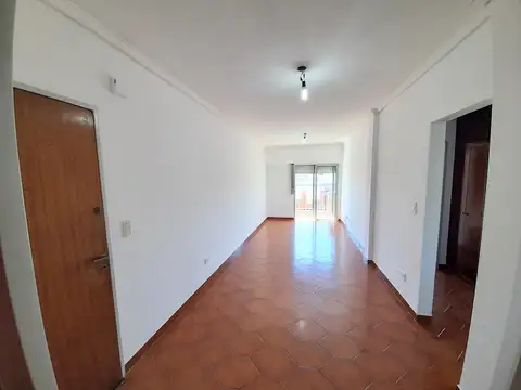 Avenida Bartolomé Mitre 1600, Piso 2