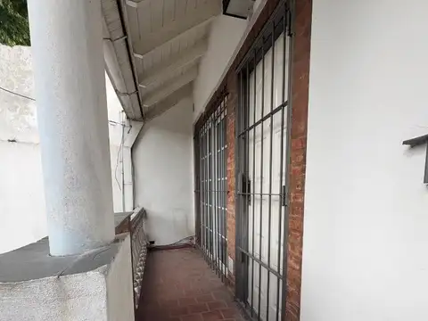 Gallardo 700, Piso 1