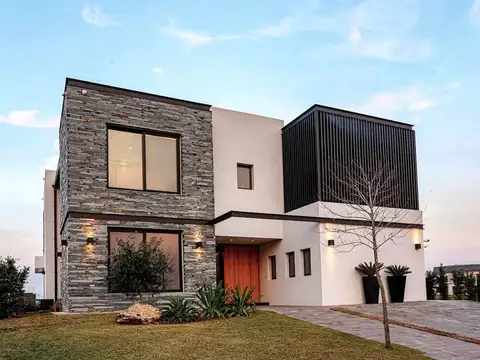 Casa en  Venta en Barrio Costas, Puertos