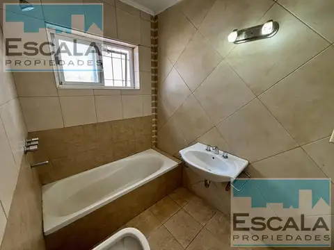 Casa en Alquiler en Fisherton, $ 900.000