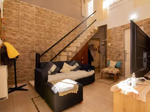 Venta Departamento de pasillo 2 dormitorios | No PH | Pichincha, Rosario.