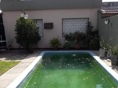 Casa en Venta en Zárate, USD 145.000