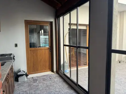 ALQUILER - DEPARTAMENTO - CENTRO DE EZEIZA - SIN EXPENSAS