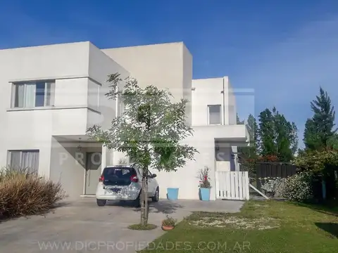 Chalet 4 ambientes Venta - Barrio San Gabriel - Benavidez