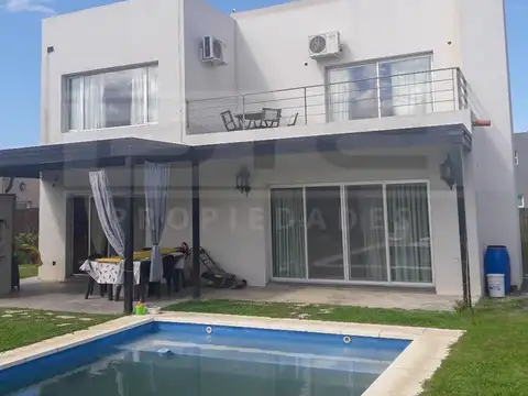 Boulevard de todos los santos al 4500