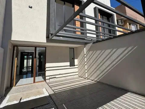 CF1255 - DUPLEX A ESTRENAR EN VENTA - 3 DORMITORIOS - B° IVYRA PYTA
