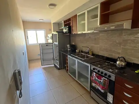 Departamento 3 ambientes con 2 baños