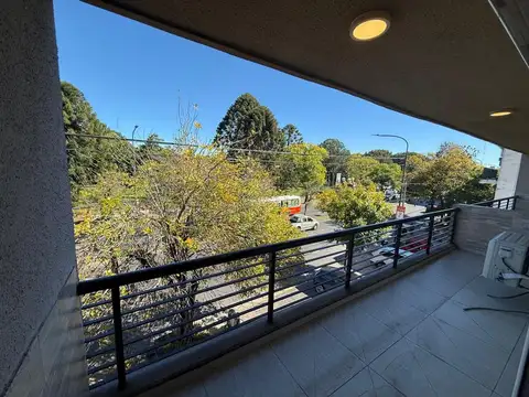 Departamento en Alquiler de 3 ambientes
