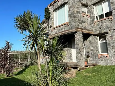 Casa en Venta en Carilo, USD 410.000