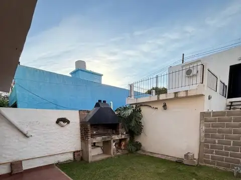 ALQUILER - HERMOSA CASA - ALTAMIRA