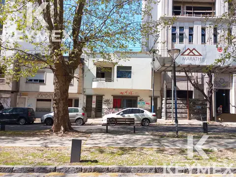 Venta Avenida 60 e/ 3 y 4