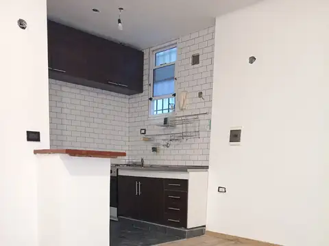 Monoambiente divisible con patio en PLanta Baja