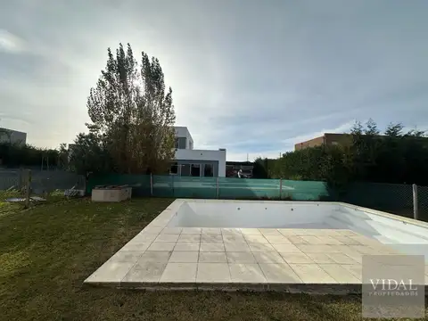 Casa en venta en Casas del Este, Pilar