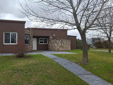 Casa en Alquiler en El Canton, Countries y Barrios Cerrados en Escobar