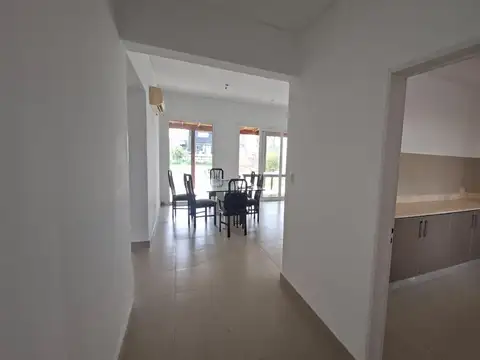 Casa en Alquiler de 3 dormitorios