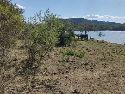 Terreno - Embalse