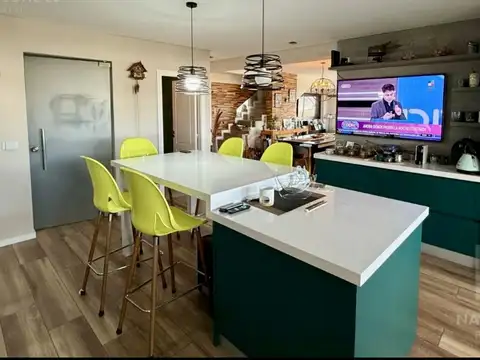 Departamento en Venta con 2 cocheras