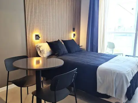 Angel Justiniano Carranza al 1200 entre Av. Córdoba y Castillo