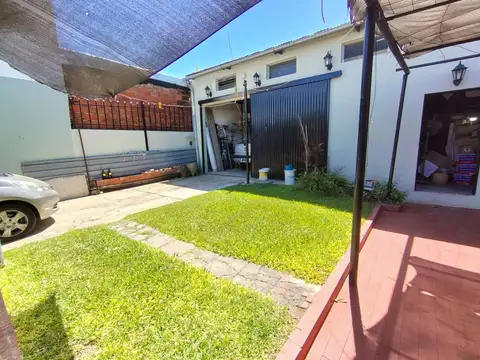 Casa en Venta en Isidro Casanova, USD 95.000