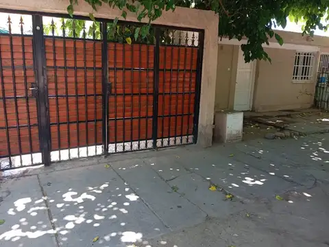 DOS CASA EN VENTA - LUZURIAGA MAIPU