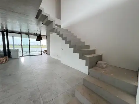Casa en Venta en Puertos - Muelles, USD 1.300.000