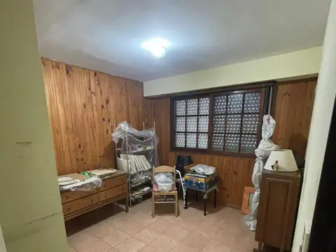 San Pedro 900, Piso 1