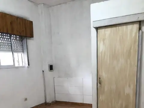 Depto Tipo Casa en Alquiler en Merlo, $ 400.000
