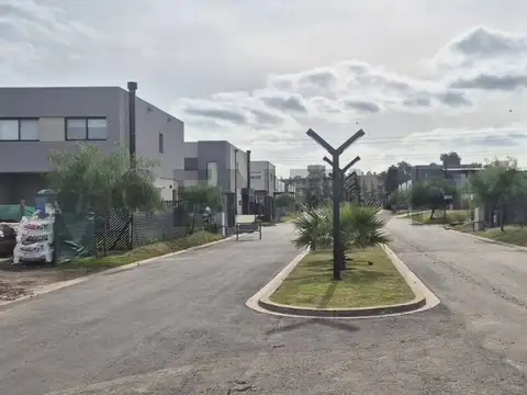 Casa en Venta en Pilar, USD 199.500