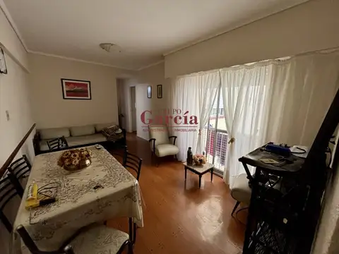 TEMPORADA 2026 - 2 Amb lateral (cochera opcional)