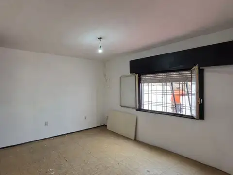 Depto Tipo Casa 5 ambientes con 1 baño