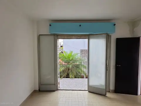Depto Tipo Casa en Venta de 5 ambientes