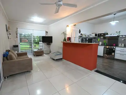Casa en Venta en El Jaguel, USD 145.000