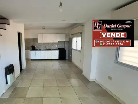 VENTA – DEPARTAMENTO TIPO DUPLEX 3 AMBIENTES – IMPECABLE ESTADO