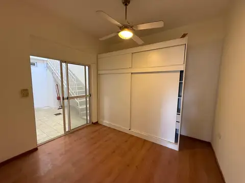 Depto Tipo Casa en Venta en Villa Lynch, USD 74.000