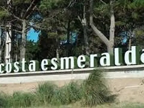 VENTA DE LOTE BARRIO SENDEROS III  COSTA ESMERALDA