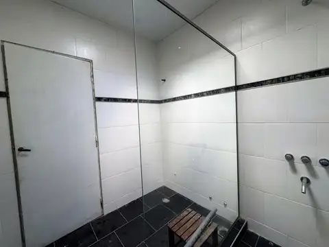 VENTA CASA A REFACCIONAR EN SJN