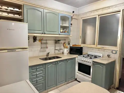 Belgrano – Amplio 4 Ambientes con Terraza Propia, Cochera