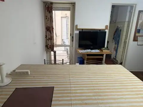 Avenida Belgrano 3100, Piso 2