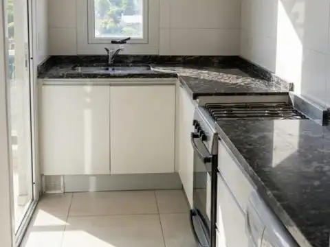 Departamento 4 ambientes con 2 baños