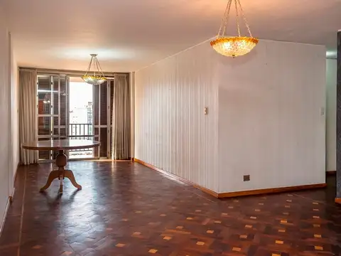 Departamento en Venta de 6 ambientes