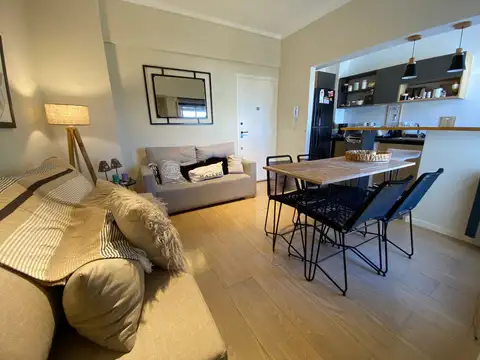 Departamento en Venta en Plaza Colon, USD 74.000