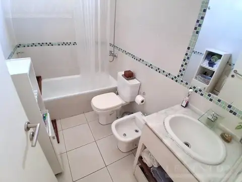 Departamento 2 ambientes con 2 baños