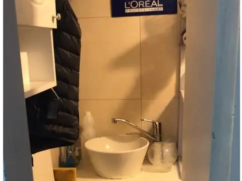 Local en venta (Alsina 200-R. Mejìa)