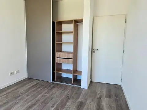Departamento en Alquiler en Funes, $ 1.100.000