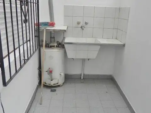 DEPARTAMENTO 3 AMBIENTES CON PATIO SAN JUSTO