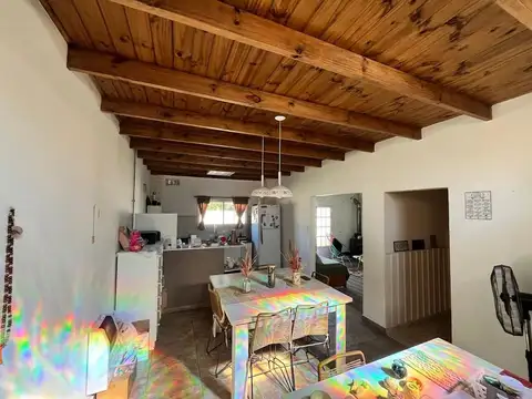 Casa 3 ambientes con 1 baño