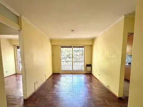 Departamento con balcon - zona ideal