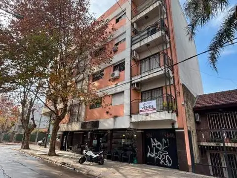 Bolivar 600, Piso 1