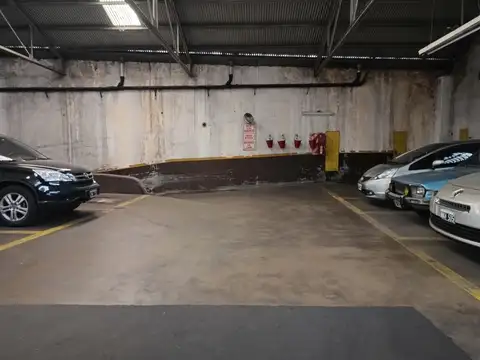 Cochera en Venta Fija