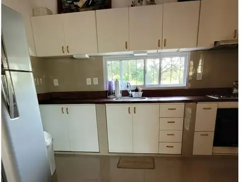 Casa 2 ambientes con 3 baños
